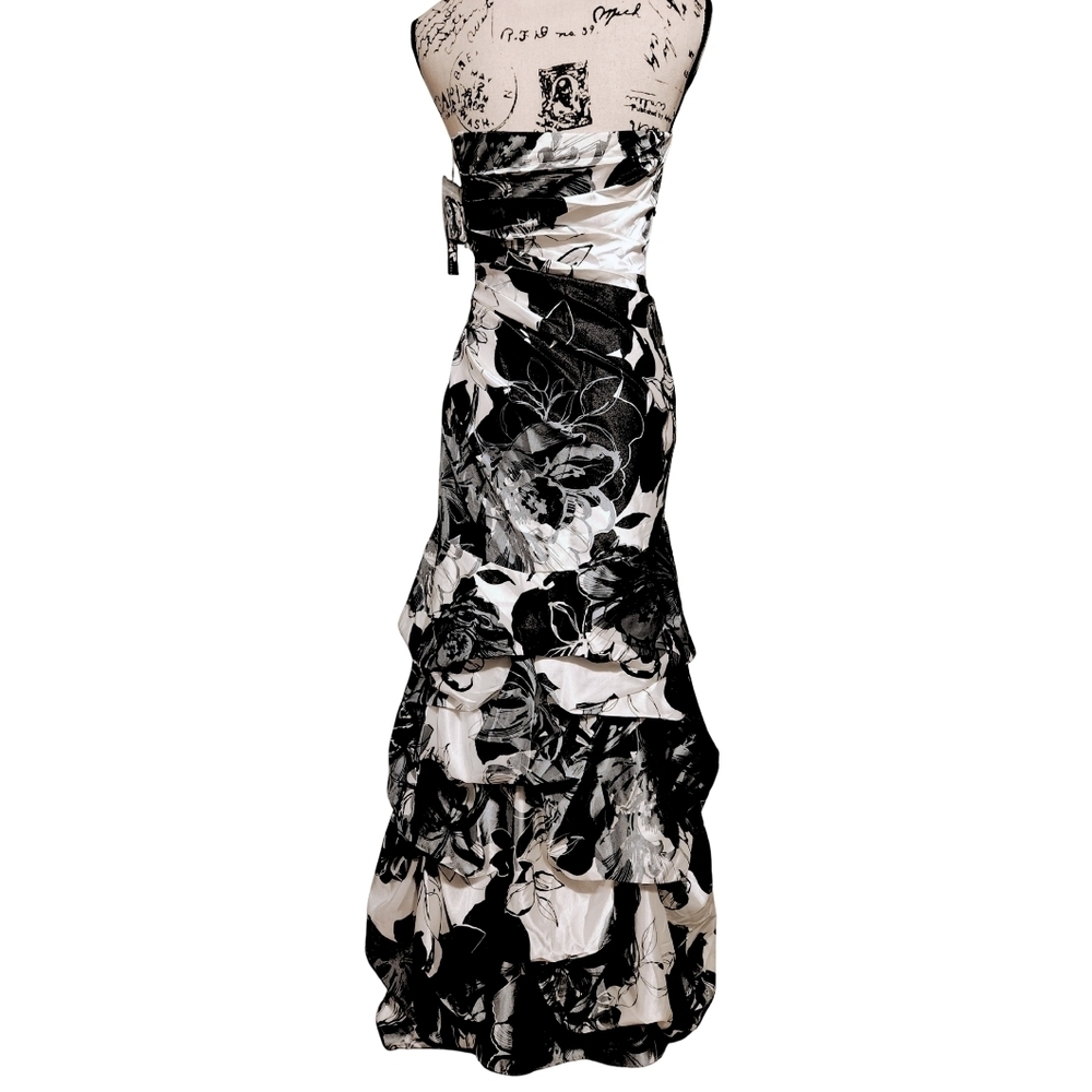 Jump Apparel Mermaid Dress With Gathered Skirt - Picture 10 of 15
